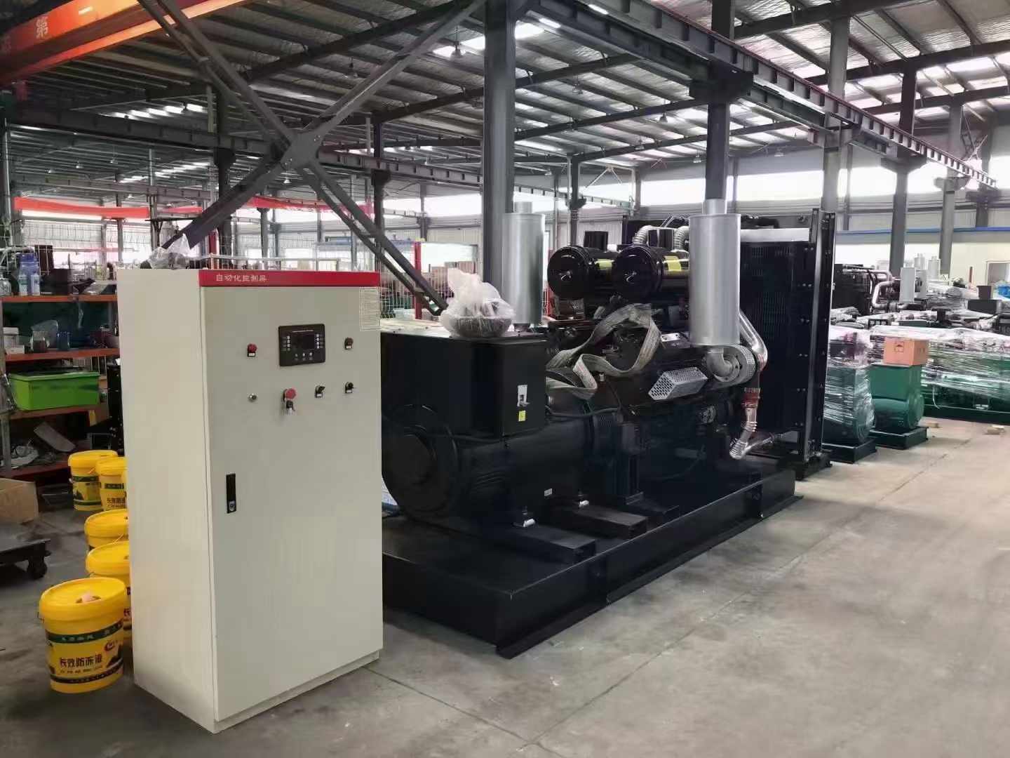 湖南柴油发电机运行时的噪音和振动水平如何？