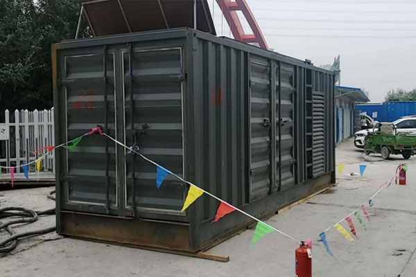 湖南发电机租赁空气滤清器多久更换一次?